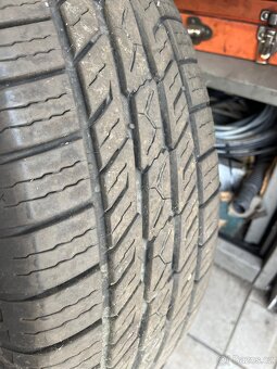 Pneu BARUM 225/65-R17 - 5