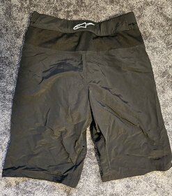 NOVÉ KRAŤASY NA KOLO ALPINESTARS pc 2200,- - 5
