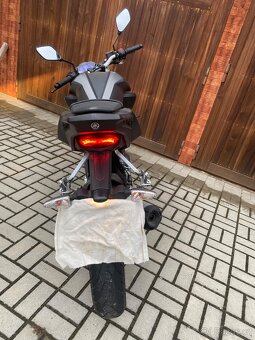 Yamaha mt 125 - 5