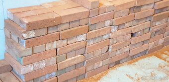 Starobylé cihly pro kutily, stavitele a renovátory - 5