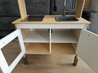 Dětská kuchyňka IKEA s příslušenstvím - 5