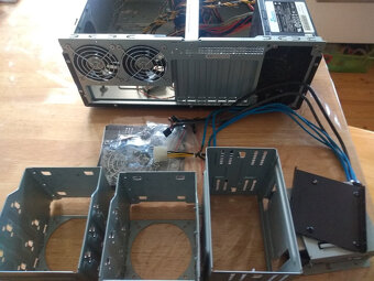 Prodám PC skříň SilverStone - 5