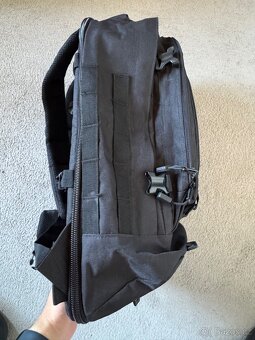 Turistický armádní batoh 40L - 65L - 5