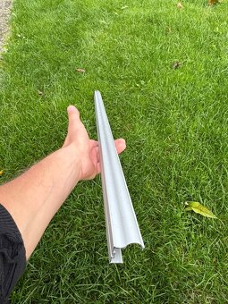 Hliníkové lišty - 416 ks - 5