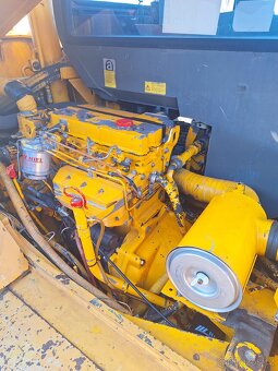 Teleskopický nakladač -manipulator JCB 525-67 - 5