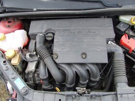 Prodám náhrandí díly Ford Fiesta V 1.25 16V 51Kw - 5