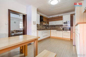 Prodej rodinného domu, 439 m², Hrdějovice, ul. Na Návsi - 5