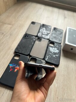 iPhone 11 - 5