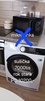 Rok starý nábytek a spotřebiče. - 5