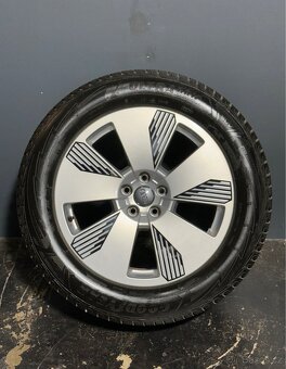 Originální ALU AUDI E-TRON R19 - 5