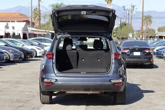 2020 Kia Sportage LX - 5