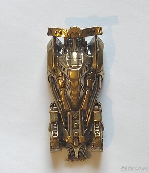 mosazná soška - závodní auto - 5