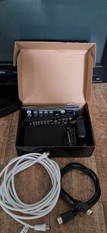 Panasonic Viera TX-P42U104+Set-top box,Hdmi - 5