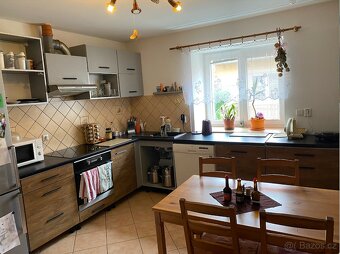 Prodej rodinného domu 147 m2, pozemek 321 m2 - 5