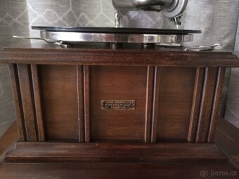 Gramofon s troubou - 5