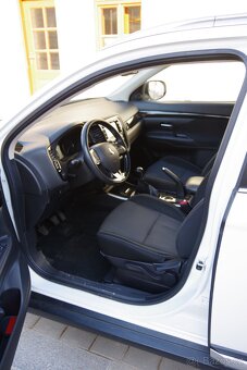 Mitsubishi Outlander, 2.0i, 110kW, 08/2019, 1.maj., DPH - 5