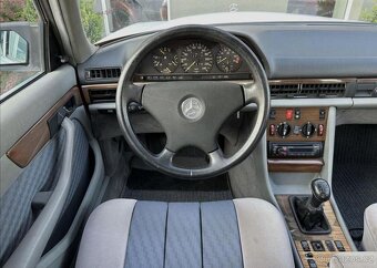 Mercedes-Benz Třídy S, W126 260SE V6 - 5