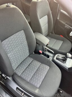 Náhradní díly Škoda Octavia 2 2.0tdi 103kw CR - 5