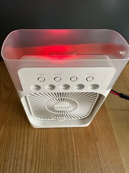 Stolní větrák ventilátor s možností chladivé vodní mlhy NOVÝ - 5