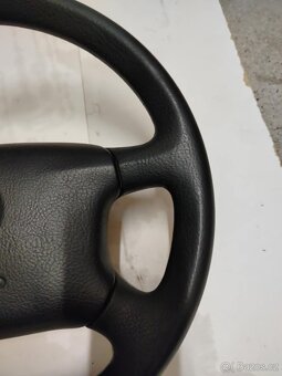 Volkswagen volant - 5