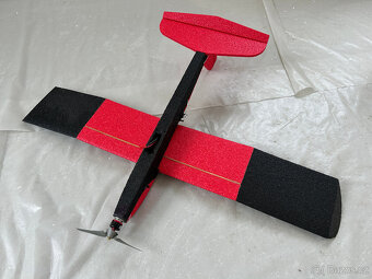 RC model letadla - 5