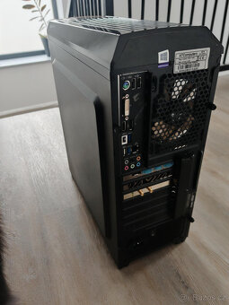 Herní PC X-DIABLO i3-10100F/8GB/SSD 500GB/RADEON RX6600/W11 - 5