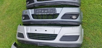 Opel Astra H přední nárazník - 5
