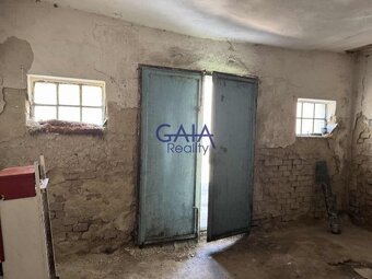 Terezín - Prodej vinného sklepa s krásným kvelbem a zahradou - 5