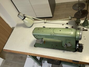 Průmyslový šicí stroj Textima - 5