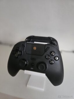 Gamepad - drátový i bezdrátový - 5