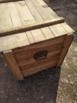 Stará dřevěná bedna - 5