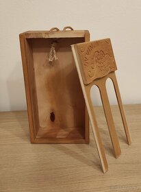 Ozdobná dřevěná krabička na víno/likér - 5