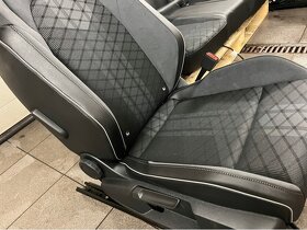 Sedadla VW Golf VIII R Alcantara - 5