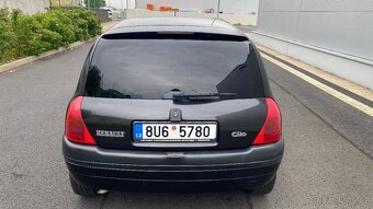 RENAULT CLIO - 5