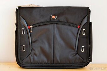 Brašna Wenger na notebook 15" černá - 5