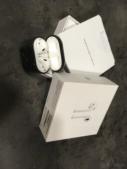 Apple airpods - 5