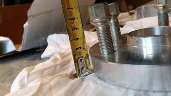 Podložky 20mm 5x112 včetně šroubů - 5