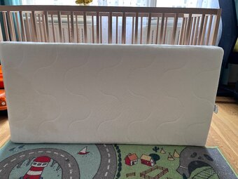 Postýlka IKEA Sniglar s matrací Krummelur - 5