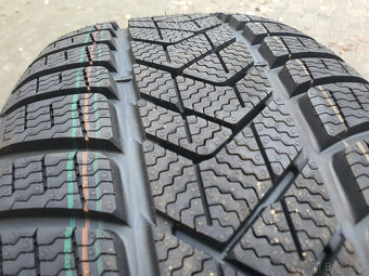 225/60 r17 zimni pneumatiky runflat 225 60 17 225/60/17 R17 - 5