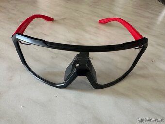Nové fotochromatické a polarizační cyklistické brýle SCVCN - 5