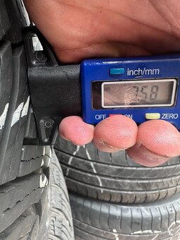 Zimní sada alu kol Audi A6 R17 - top pneu Michelin 225/55 - 5