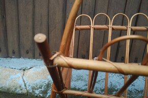 Držák na noviny - 5