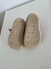 Dívčí celoroční boty - se třpitky (vel. 22, délka stélky 13, - 5