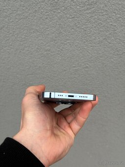 iPhone 13 Pro 128 GB Sierra Blue - 5