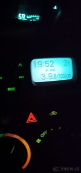 Toyota Yaris I, střešní okno, 2 maj., 170t.km - 5