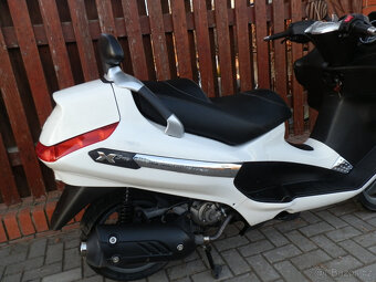Piaggio X-Evo 125 (2010) - 5