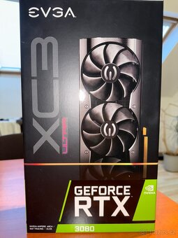 EVGA RTX 3080 - 5