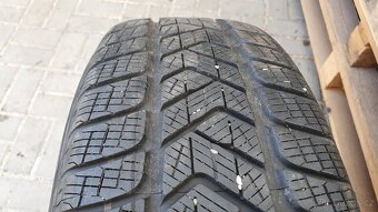 Zimní Sada Disků 5x112 215/65 R17 Volkswagen Tiguan - 5