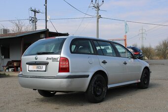 Škoda Octavia 1,6i 75KW, STK 8/2026, r.v. 2001 - 5