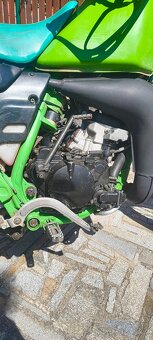 Kawasaki kmx 125 - 5